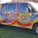 It's Repaint The Hippie Van Day 4